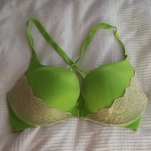 Victoria's secret front clasp pushup 38D